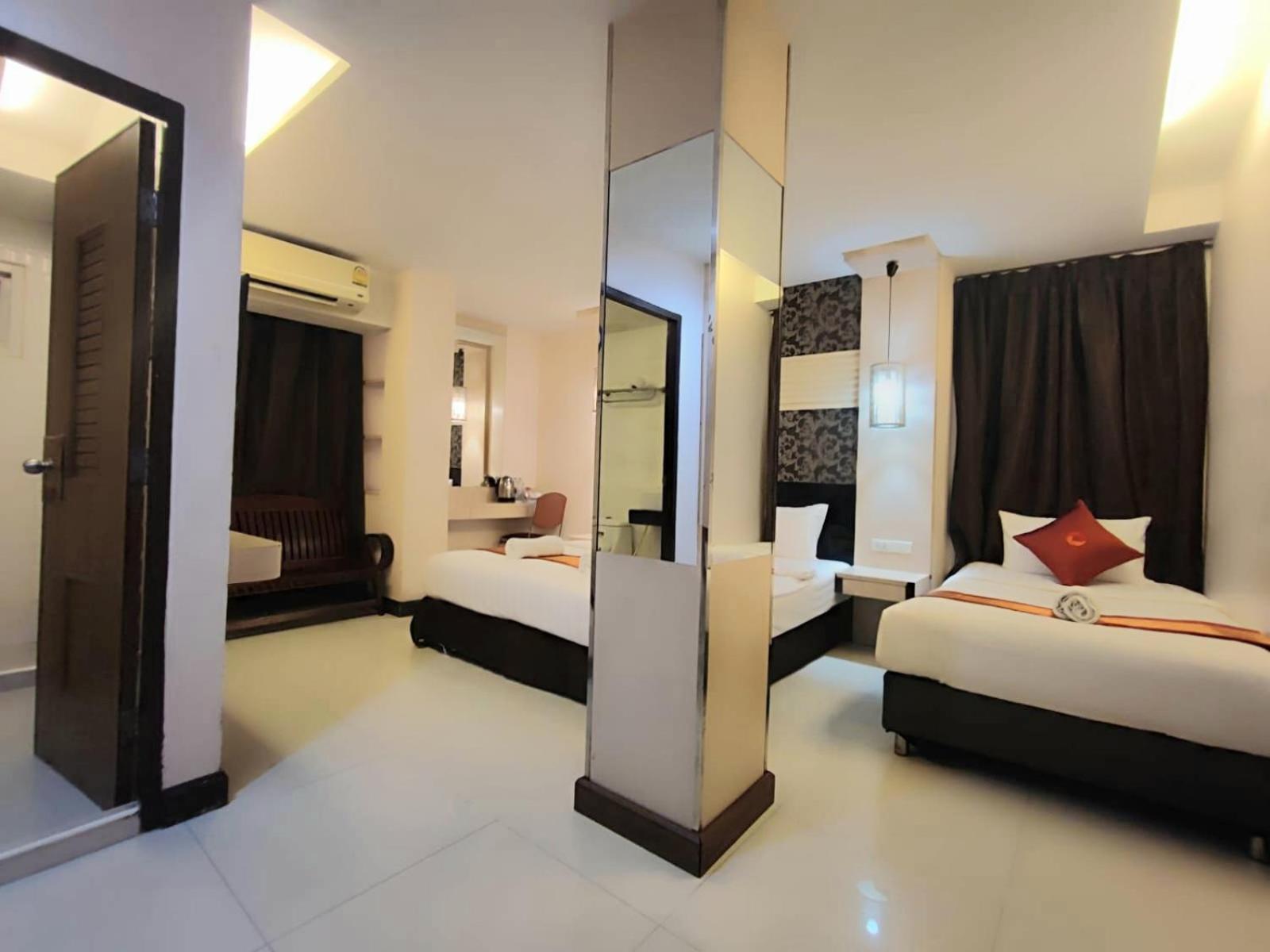 Cozi Inn Hotel, Bangkok Buitenkant foto